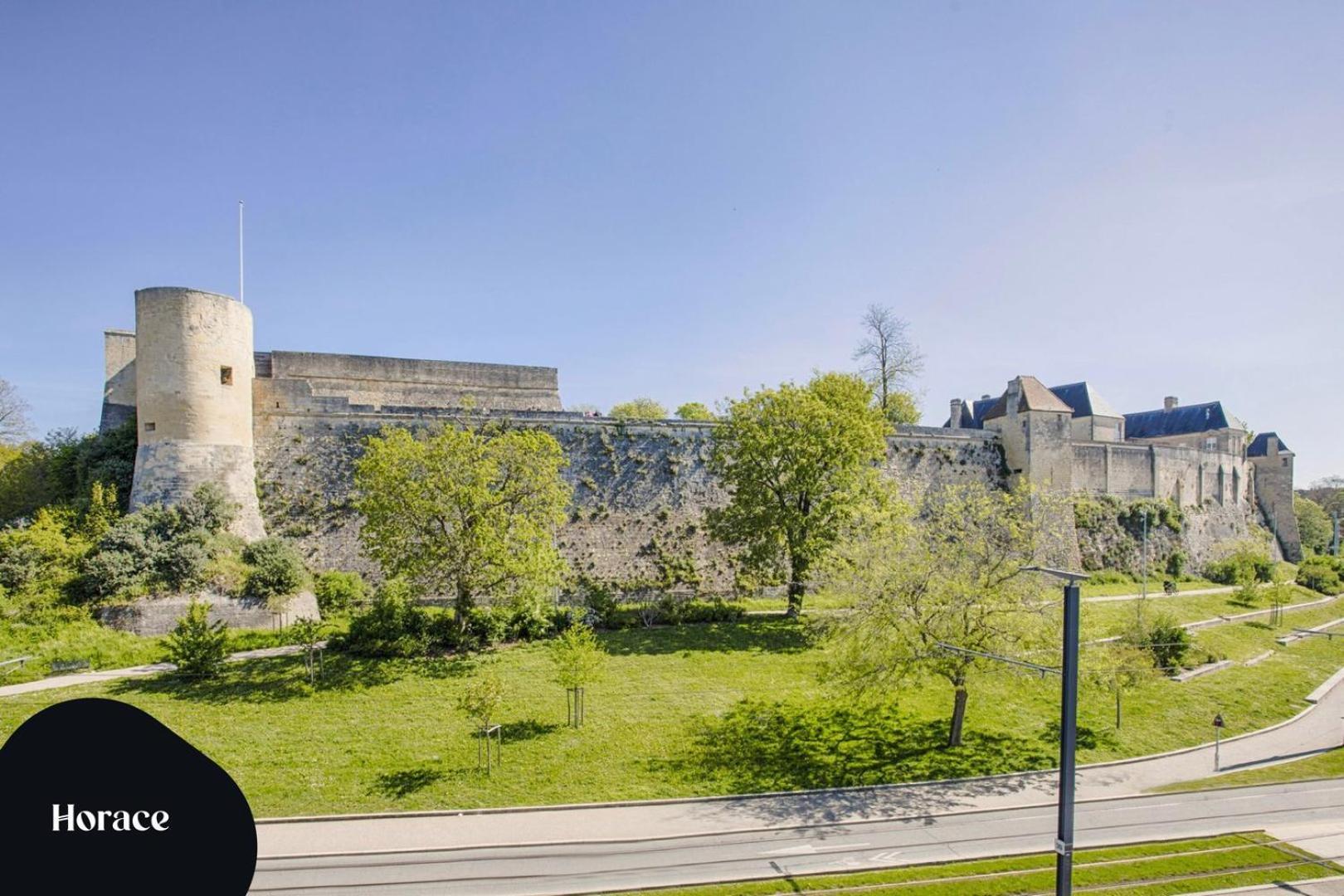 Le City - Parking And Comfort In The City Centre Caen Bagian luar foto