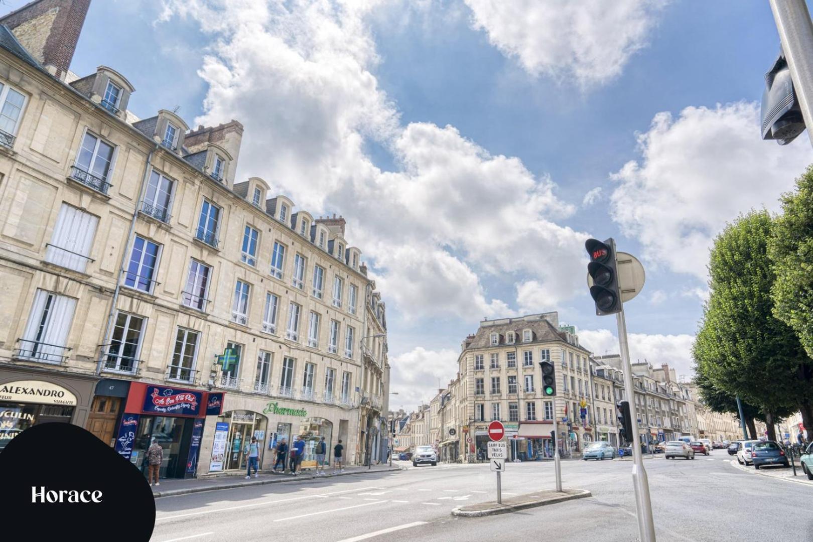 Le City - Parking And Comfort In The City Centre Caen Bagian luar foto